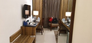 Decent Place to Stay near Airport - Review of Hotel Suba International, Mumbai, India - Tripadvisor