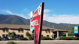 Great Retro Motel - Review of Circle R Motel, Salida, CO - Tripadvisor