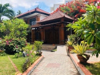 Average - Review of Puri Naga Hotel and Seaside Cottage, Seminyak, Indonesia - Tripadvisor