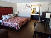 Overall decent stay - Review of Geneva Wells Inn, Lake Geneva, WI - Tripadvisor