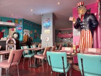 WHOOPIES DINER, Le Havre - Photos & Restaurant Reviews - Order Online Food Delivery - Tripadvisor