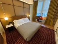 Hotel full of potential - Review of Canopy by Hilton Chicago Central Loop, Chicago, IL - Tripadvisor
