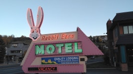 Perfect, classic ski town (vacation) hotel - Review of Rabbit Ears Motel, Steamboat Springs, CO - Tripadvisor