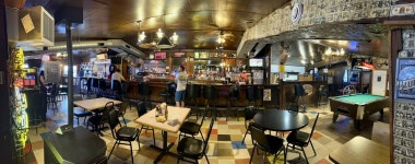 Wagon Wheel Bar & Grill, 인테리어 - 레스토랑 리뷰 - 트립어드바이저