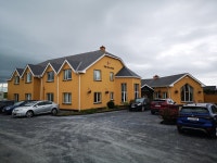 Very friendly staff - Review of The 19th Lodge, Ballybunion, Ireland - Tripadvisor