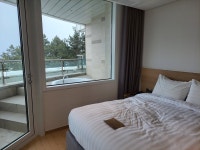 2층인데도 뷰가 너무 예쁜 스위트룸 - 스카이베이호텔 경포, 강릉, 대한민국의 리뷰 - 트립어드바이저