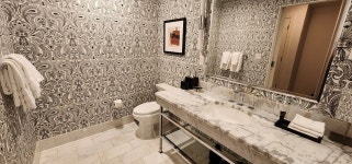 Clean and comfy hotel! - Review of The Blackstone, Autograph Collection, Chicago, IL - Tripadvisor