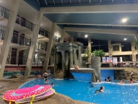 Retro feel, excellent value! - Review of Glenstone Lodge, Gatlinburg, TN - Tripadvisor