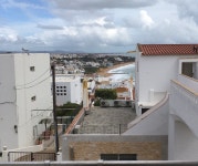 Awesome stay in hotel, beautiful indoor heated pool, good gym facilities, lounge bar with live entertainer and nice food - Review... 