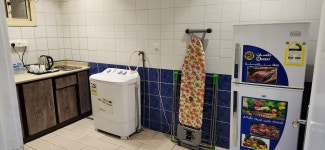 Horrible Horrible - Dont ever think of staying there. - Review of Marina Palace Furnished Units, Medina, Saudi Arabia - Tripadvisor