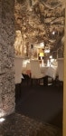 Decoracion en las paredes de la cueva - Triton Restaurant, 프라하 사진 - 트립어드바이저