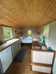Glamping at Holly Grove Farm (Bagnall) - 호텔 리뷰 & 가격 비교
