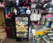 Lobby at the Howard Johnson Hotel - Newark Airport - 하워드 존슨 뉴어크 에어포트, 뉴어크 사진 - 트립어드바이저