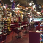 Patrons can order & enjoy pizzas - The Girls Strawberry U-pick, 델레이 비치 사진 - 트립어드바이저  Great candy/gift shop for... 