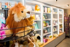  The Gift Shop at Shire Hall - Shire Hall Historic Courthouse Museum, 도체스터(도싯) 사진 - 트립어드바이저  The Gift Shop at... 