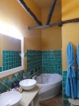 Hotel Su Gologone-our bathroom - 수 골로고네, 사르디니아 사진 - 트립어드바이저