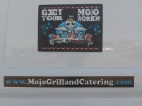 Catering Logo on the van - Mojo Hogtown Bar-B-Que, 게인즈빌 사진 - 트립어드바이저