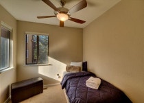  Beautiful Lake Village Condo, Close to town & Clubhouse (LV99B) UPDATED 2018 - TripAdvisor - Stateline Vacation Rental... 