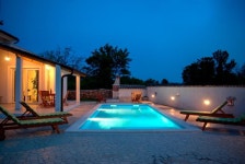 Villa Tranquilla UPDATED 2023: 3 Bedroom House Rental in Krnica with Grill and Washer - Tripadvisor