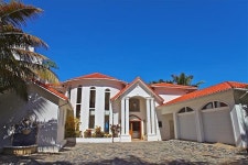 Luxury Beach house in Dominican Republic Has Hot Tub and Cable/satellite TV - UPDATED 2024 - Tripadvisor - Sosua Vacation Rental