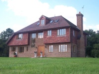 Tudor Style Farmhouse 7beds beautiful rural location Nr Tenterden. Sleeps 8 -22 UPDATED 2023 - Tripadvisor - Biddenden Vacation... 