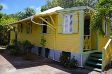 The Yellow Cabin UPDATED 2024: 2 Bedroom Private Room in Gingerland with Internet Access and DVD Player - Tripadvisor