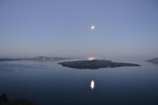 STUDIO WITH BREATHTAKING VIEW IN PRIVATE VILLA UPDATED 2022 - Tripadvisor - Santorini Vacation Rental