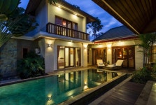 Tulip, Luxury 2/4 Bedroom Villa, Sanur Has DVD Player and Housekeeping Included - UPDATED 2019 - TripAdvisor - Sanur Vacation Rental