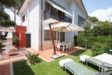 Villa Viola WIFI 300m from the sea -Terracina UPDATED 2023 - Tripadvisor - Terracina Vacation Rental Villa Viola WIFI 300m from... 