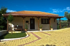 THE BEST Kalivia Apartment Rentals - Tripadvisor
