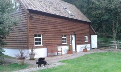 The APPLE BARN Holiday Cottage Has Cable/satellite TV and Wi-Fi - UPDATED 2019 - TripAdvisor - Wadhurst Vacation Rental