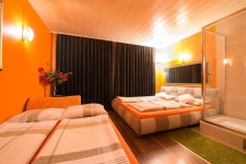 apartment Zentrum-Prater-Donau Has Air Conditioning and Cable/satellite TV - UPDATED 2020 - Tripadvisor - Vienna Vacation Rental