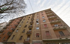 Lovely, bright 2bdr w/two balconies Has Washer and Wi-Fi - UPDATED 2020 - Tripadvisor - Milan Vacation Rental