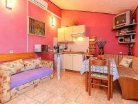 2 bedroom Apartment with Air Con, WiFi and Walk to Shops - 5051530 UPDATED 2019 - TripAdvisor - Medulin Vacation Rental