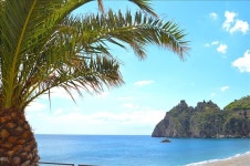 La casa di Enrico - sea front house with parking place UPDATED 2017 - TripAdvisor - Sant Alessio Siculo Vacation Rental