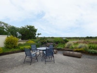 SANDERLING LODGE, spacious, contemporary, beautiful garden, Ref. 962010 UPDATED 2020 - Tripadvisor - Tagoat Vacation Rental