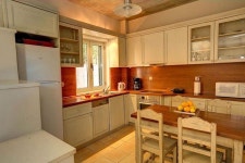 Villa Dimarchio UPDATED 2019: 4 Bedroom Villa in Kalami with Internet Access and Ocean Views - TripAdvisor