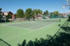 Lakeside Unit 77 | 3 Bed Has Internet Access and Shared Outdoor Pool (Unheated) - UPDATED 2019 - TripAdvisor - Huntsville... 