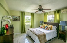 THE 10 BEST Kingston Parish Vacation Rentals (with Photos)