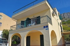 Charming apartment 1 with sea view Has Wi-Fi and Private Yard - UPDATED 2023 - Tripadvisor - Brela Vacation Rental