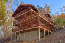 Gorgeous cabin nested in the woods, great views, sleeps 18, hot tub, pool table UPDATED 2019 - TripAdvisor - Pigeon Forge... 