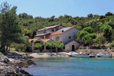 THE 10 BEST Jelsa Vacation Rentals, Apartments (with Photos) | Tripadvisor - Book Vacation Rentals in Jelsa, Croatia