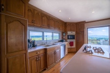 Big house with spectacular views, sleeps 13 people. 2m to VA.HC, 5m to downtown. UPDATED 2020 - Tripadvisor - Lexington Vacation... 