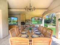 LS1-136 AMBROSI UPDATED 2023: 5 Bedroom Villa in Eygalieres with Terrace and Balcony - Tripadvisor