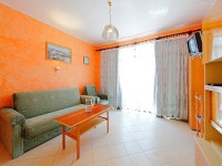 Balaton H2036 UPDATED 2019: 2 Bedroom House Rental in Zamardi with Balcony and Parking - TripAdvisor