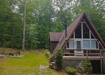 2BR Cozy, Updated, Pet-friendly Chalet-AC, Fire Pit, 3 min Walk to the Beach! UPDATED 2019 - TripAdvisor - Madison Vacation Rental