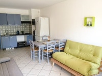 Stylish studio in Cannes with pool 30 m2 Has Shared Outdoor Pool (Unheated) and Washer - UPDATED 2024 - Tripadvisor - Cannes... 