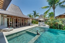 Luxury Villa 30 sec. walk to Berawa Beach & Finns Beach Club in Canggu UPDATED 2019 - TripAdvisor - Canggu Vacation Rental