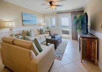 NEWLY RENOVATED Come stay with us in this beautiful unit 405! UPDATED 2019 - TripAdvisor - Destin Vacation Rental