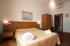 Borgo Pio 3 - Double Superior Room Has Internet Access and Wi-Fi - UPDATED 2019 - TripAdvisor - Rome Vacation Rental